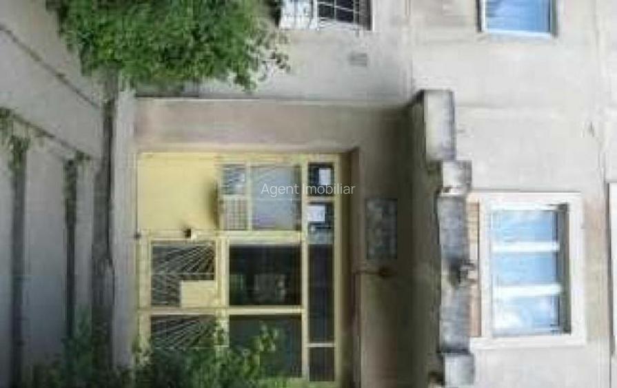 Dristor strada complexului etaj 3