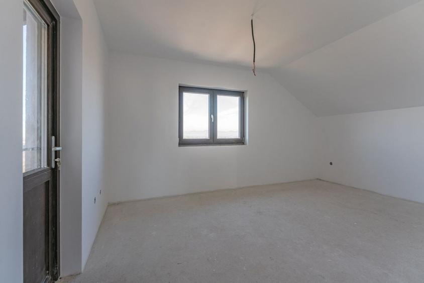 Casă nouă în Bod, P+M, de vânzare "la alb" sau "la cheie" - 12