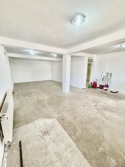 Casa de vanzare Frumusani - Spatiu Comercial la Parter - 25 min de Bucuresti - 13