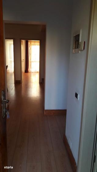 Casa Bucov, 4 dormitoare, living, 3 bai, buc, dec, cu CT si AC, 800 e - 2