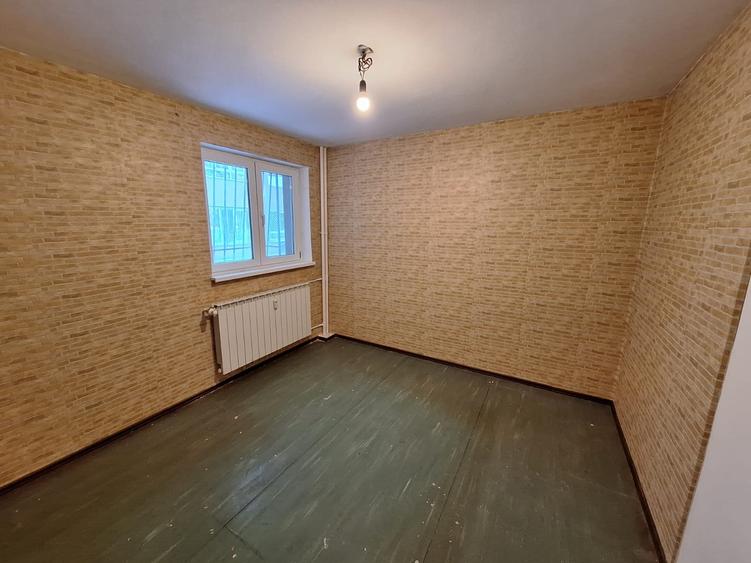 Drumul Taberei 34 - Metrou Tudor Vladimirescu, bloc reabilitat, decomandat,51 mp - 5