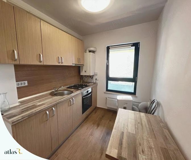 Garsonieră decomandată în Cug