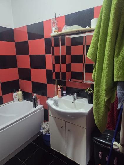 Apartament cu 2 camere decomandat în Chiajna