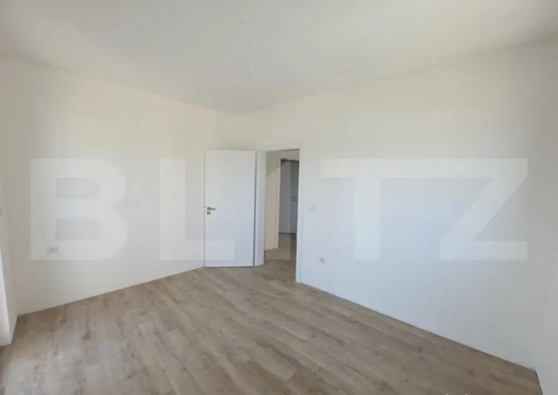 Apartament cu 3 camere balcon mare, panorama superba, - 7