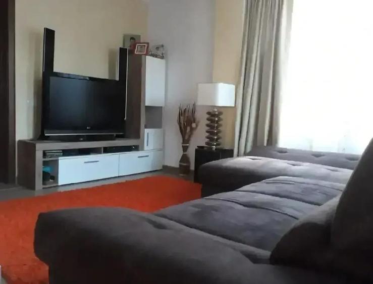 Proprietar, vand casa in Aradul Nou - 2