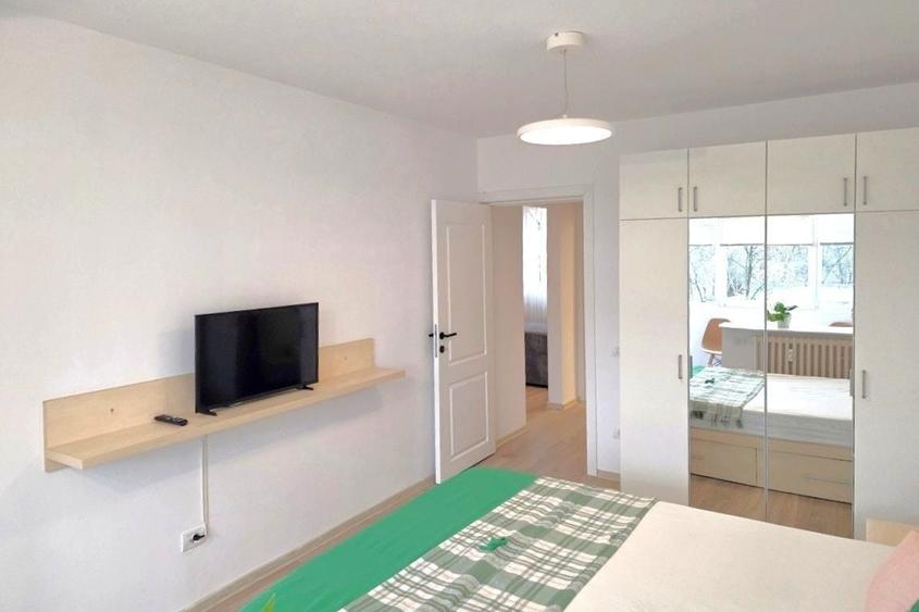 Valea Oltului- Mega Image - 12