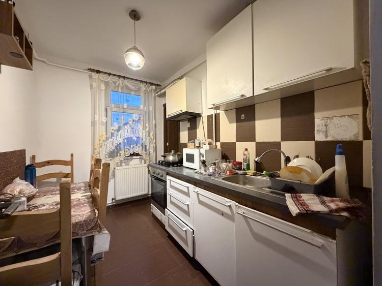 Apartament 3 camere, decomandat, 64mp utili, etaj 3 - Piata Doina - 5