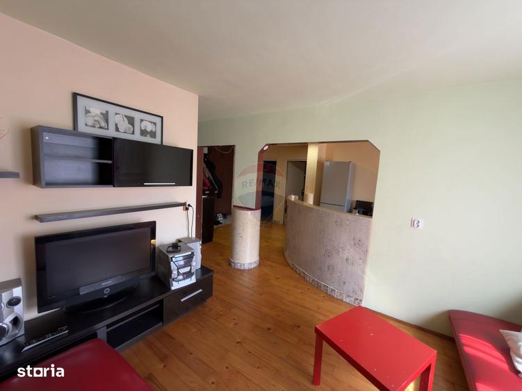 Apartament cu 4 camere de inchiriat in zona Rogerius - 10