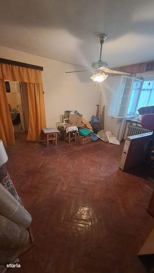 Bucuresti/Zona Semiluna apartament 2 camere parter orientare bulevard - 4