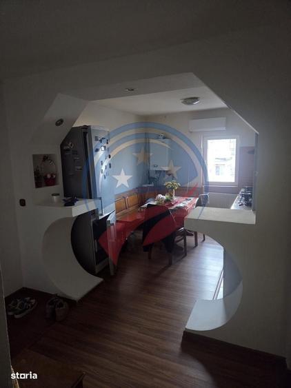 Apartament cu 3 camere în Central