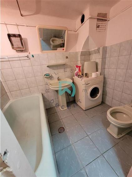 Casa de vanzare  Schei, Brasov - 3