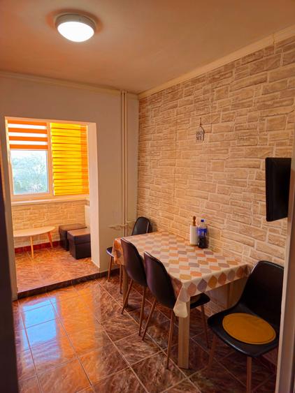 Inchiriez apartament cu 2 camere decomandat in Micalaca - 8