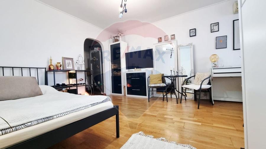 Garsoniera de vânzare metrou Costin Georgian - 3