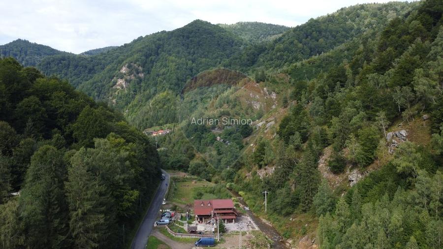 Teren intravilan 1500 mp Valea Ierii