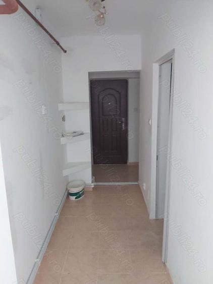 Vind apartament Panciu - 8