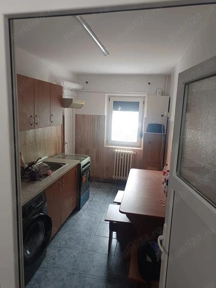 Apartament 3 camere, 2 bai, parter, Fagaras - 10