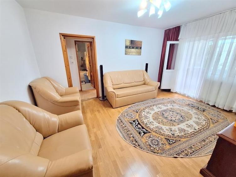 Apartament  2 camere semidecomandat, mobilat si utilat, zona Narcisa - 12