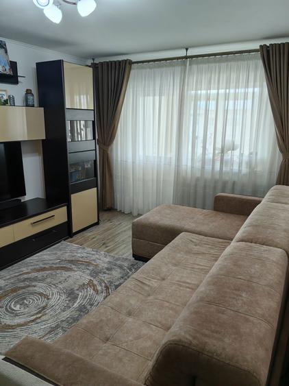Vand apartament cu 2camere - 1
