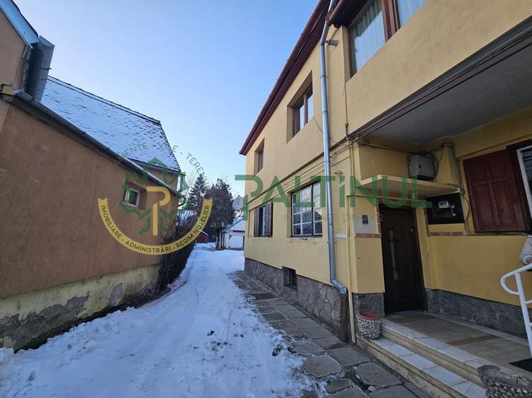 Vânzare imobil la casă cu curte și grădină – Soseaua Alba Iulia, Sibiu - 1