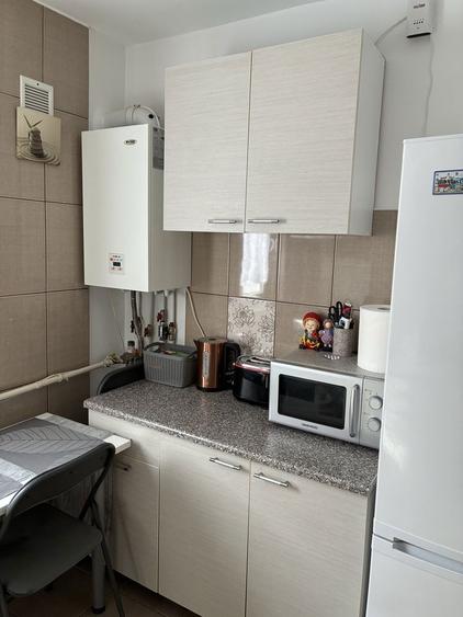 Apartament de vanzare decomandat - 5