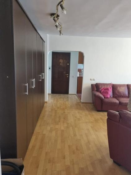 Apartament 3 camere - Decebal - 5
