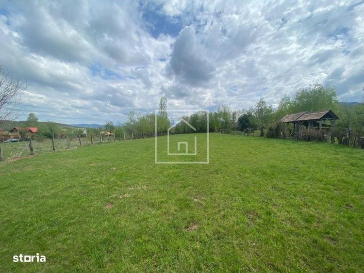 Teren intravilan 600 mp cu priveliste spectaculoasa zona Tocile - 3