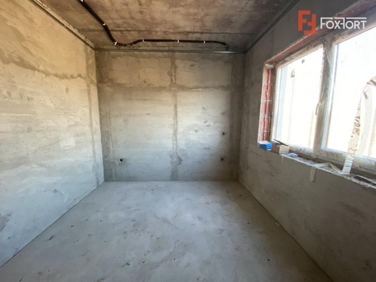 Casa tip triplex cu 4 camere de vanzare in Sanandrei - 6