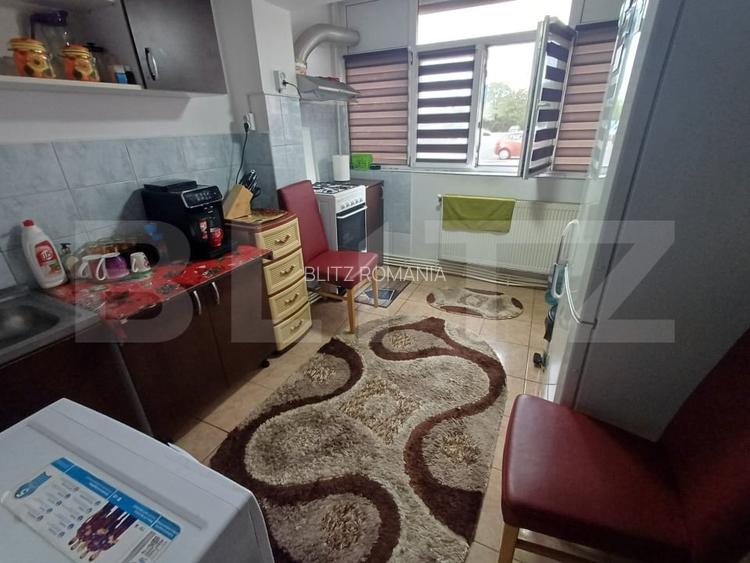 Apartament cu 2 camere, decomandat, 41 mp, parter, mobilat si utilat, zona 9 Mai