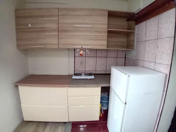 Garsoniera de Inchiriat,direct de la proprietar,Piesti str.Nicolae Dobrin 24,linga liceul Astra - 3
