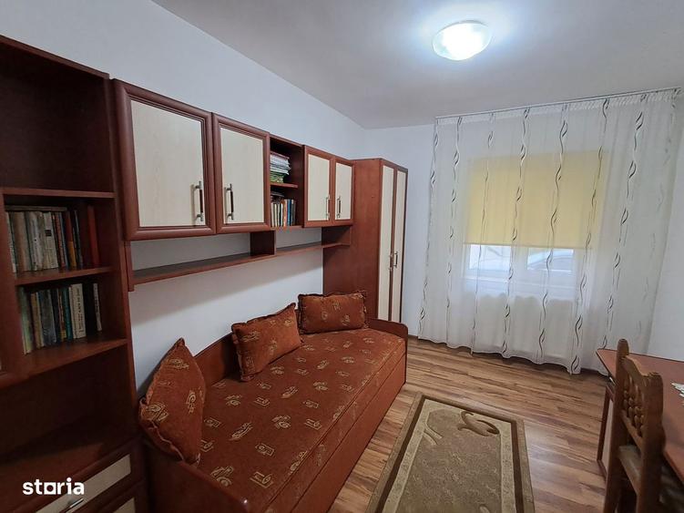 Apartament 3 camere Zona Inspectoratul Scolar - Parter - 70 mp - 1