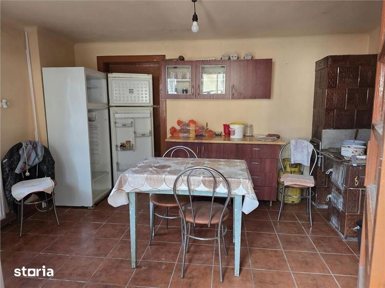 Casa cu teren generos in zona turistica Nadrag Timis - 9