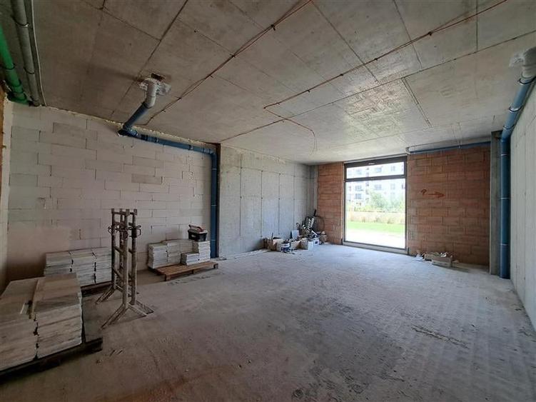 Spatiu comercial, 711 mp utili, situat in cartierul Intre Lacuri! - 5