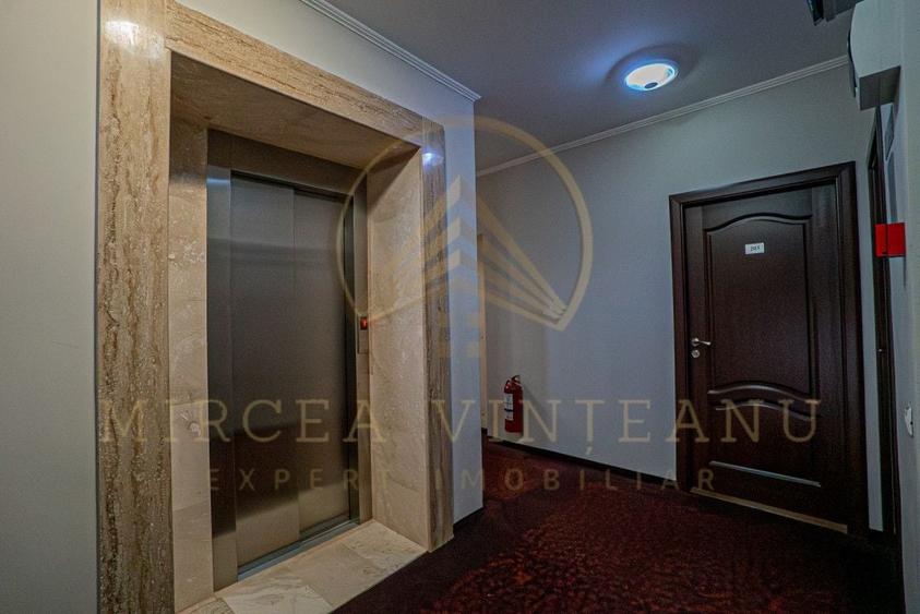 Hotel 3 Stele de Vânzare la  Delfinariu, aproape de Mamaia - 13