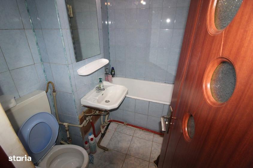 Vand garsoniera in Hunedoara, zona Micro1-Str.Postei/Union, 28mp... - 4