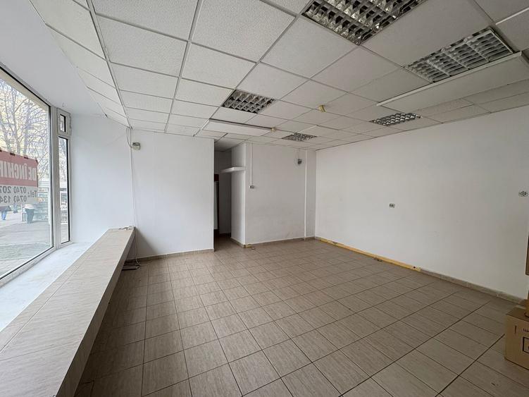 Spatiu comercial - ULTRACENTRAL  Focsani - 33 mp - 1