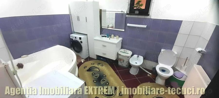 Casa cu 3 camere ?i 360mp teren, in Tecuci str. Vanatori - 5