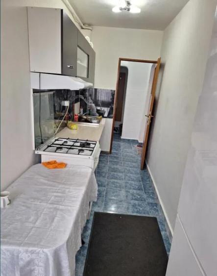 Apartament 2 camere, decomandat - zona Rulmentul - 3