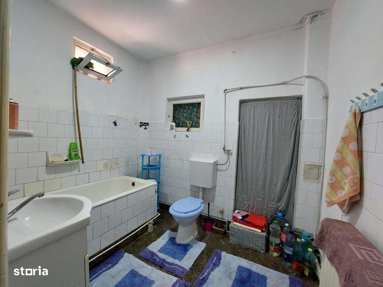 Casă cu 3 camere cu Canalizare în Stadion