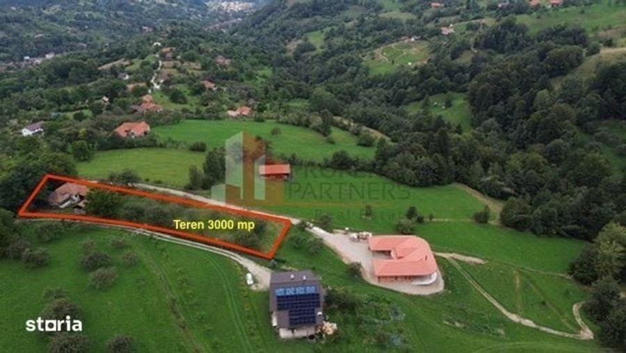 Teren intravilan 3.000 mp cu casa traditionala Bran, sat Poarta - 2