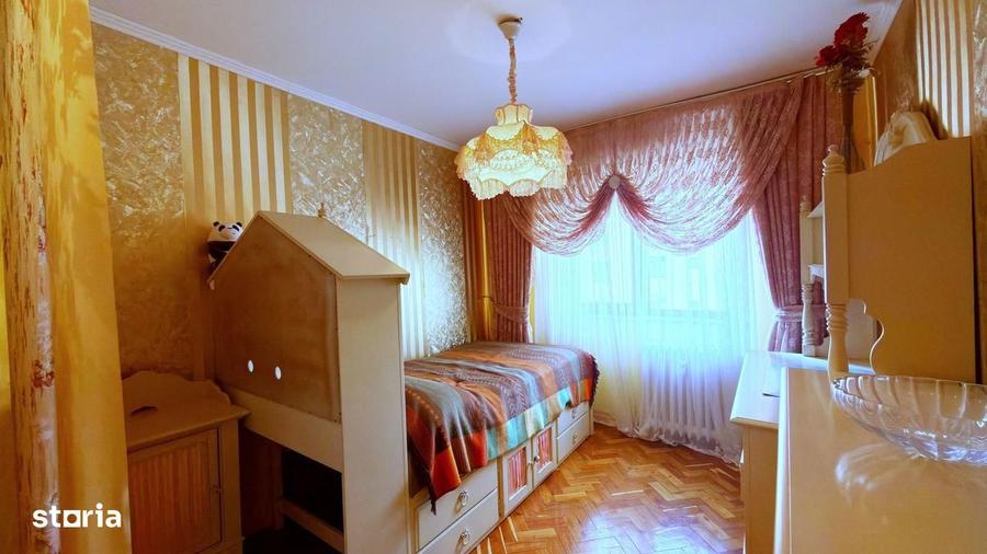 Apartament cu 4 camere, mobilat în Moșilor