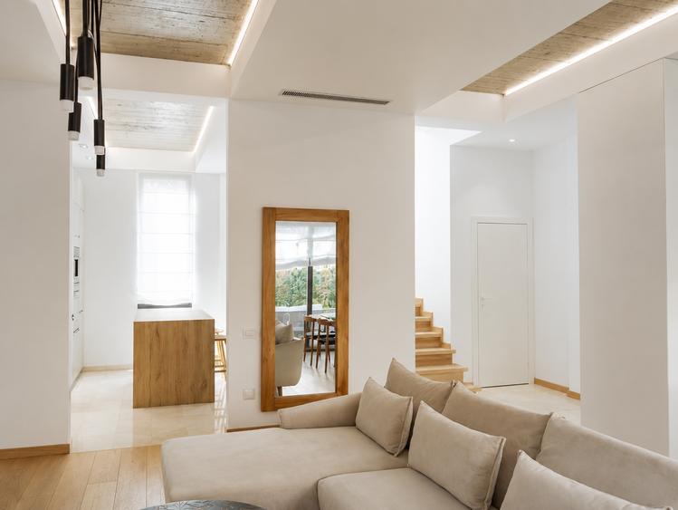 Duplex cu 4 camere cu Canalizare în Iancu Nicolae