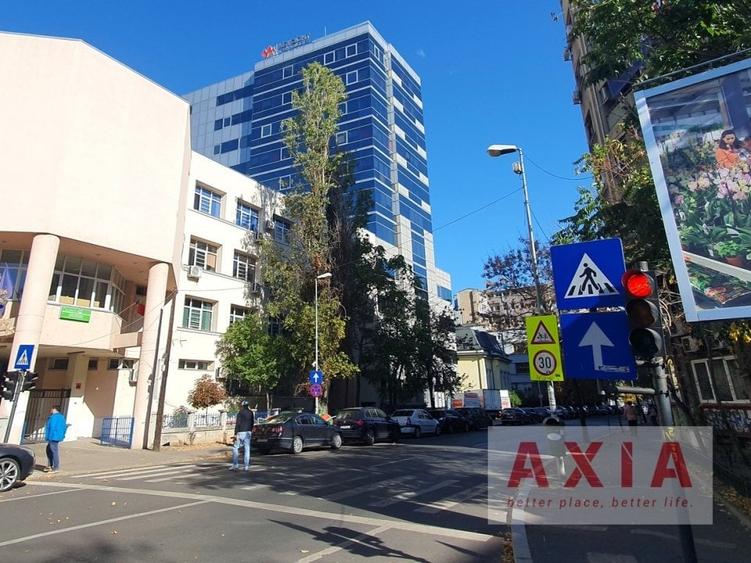 Birou, de 1,150 mp, în Cișmigiu