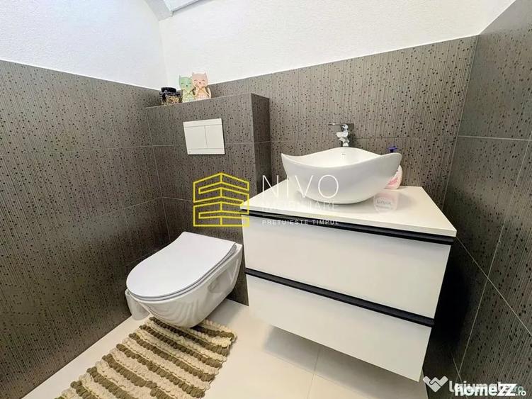 Casă cu 5 camere cu Teren 1007 Mp în Praid