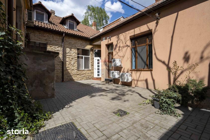 Casă cu 6 camere cu Teren 116 Mp în Ultracentral