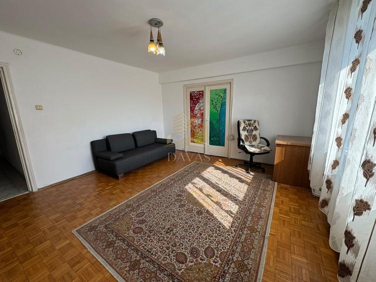 Apartament cu 2 camere decomandat, mobilat în Plopilor