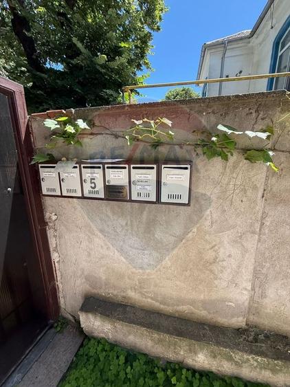 Garsonieră semidecomandată în Capitol