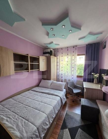 Apartament cu 3 camere decomandat, mobilat în Micro 40