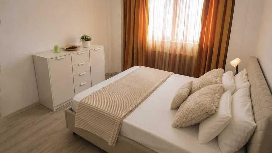 Apartament cu 2 camere semidecomandat în Mihai Bravu