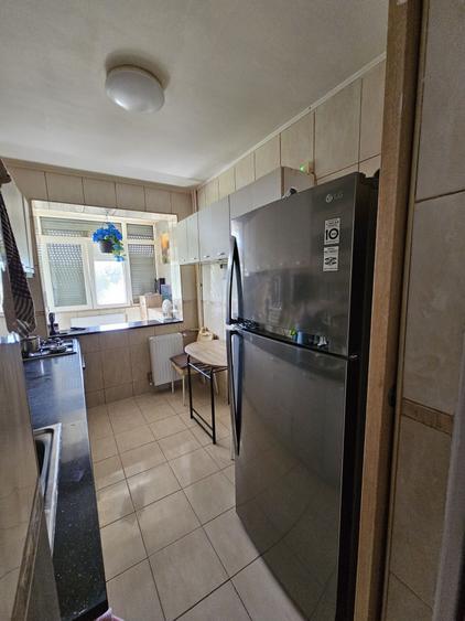 Apartament cu 2 camere semidecomandat în Exterior Vest