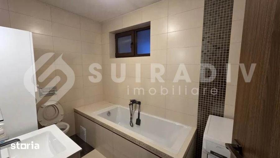 Casă cu 5 camere cu Teren 250 Mp în Florești